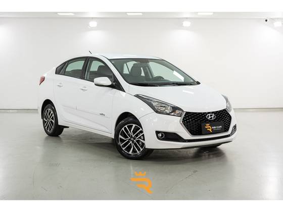 HYUNDAI HB20S 1.6 COMFORT PLUS 16V FLEX 4P AUTOMÁTICO